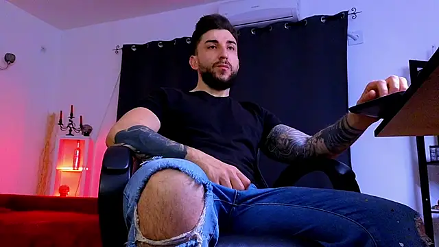 MightyAaron66 online show from 04-28-26, 12:20