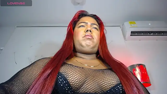 Snapshot of OpraxBellinda chatting on 03-13-25, 03:11 OpraxBellinda online show from 03-13-25, 03:11