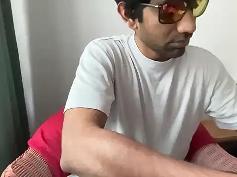 dominanthubby online show from 06-09-26, 07:31