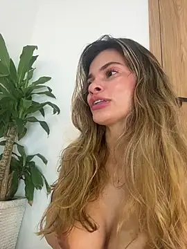 cuteluci  online show from 06-08-26, 01:28