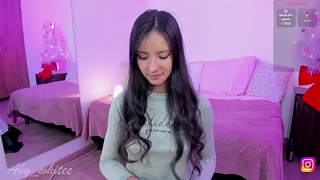 Snapshot of AbyWhitee chatting on 01-10-25, 09:55 AbyWhitee online show from 01-10-25, 09:55