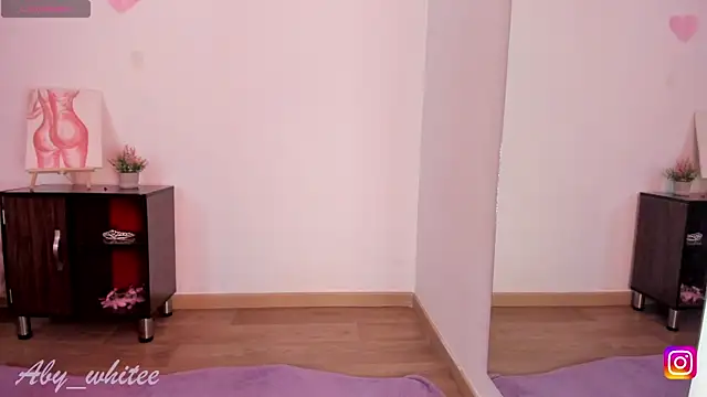 Snapshot of AbyWhitee chatting on 09-24-25, 12:08 AbyWhitee online show from 09-24-25, 12:08