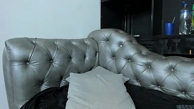 HeellBoy  online show from 11-02-25, 07:55