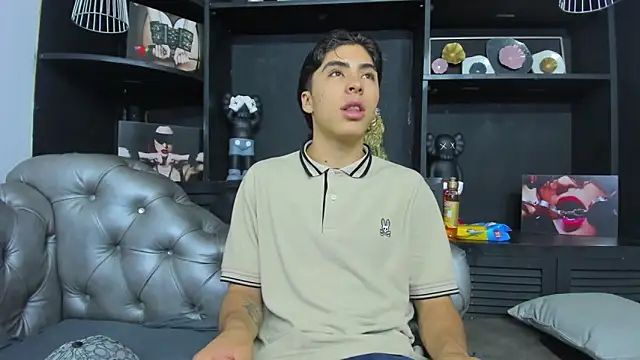 HeellBoy  online show from 11-09-25, 01:26