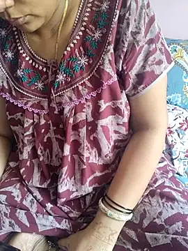 Snapshot of samitasharma chatting on 05-09-26, 06:29 samitasharma online show from 05-09-26, 06:29
