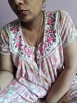 Snapshot of samitasharma chatting on 05-10-26, 05:45 samitasharma online show from 05-10-26, 05:45