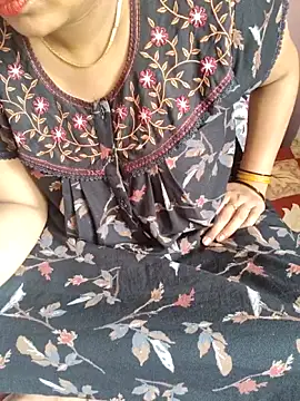 Snapshot of samitasharma chatting on 05-17-26, 07:17 samitasharma online show from 05-17-26, 07:17