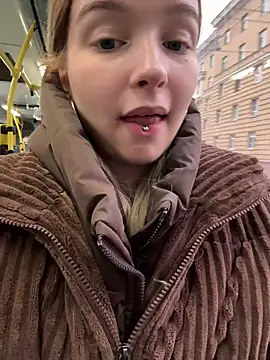 Baby Tiny online show from 12-08-24, 11:35