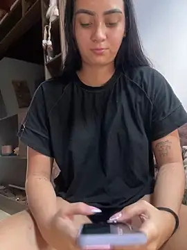 karla nill online show from 12-10-24, 05:22