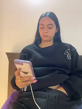 karla nill online show from 02-06-25, 07:07