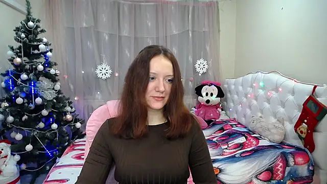 Snapshot of BarbaraStily chatting on 01-18-25, 02:02 BarbaraStily online show from 01-18-25, 02:02