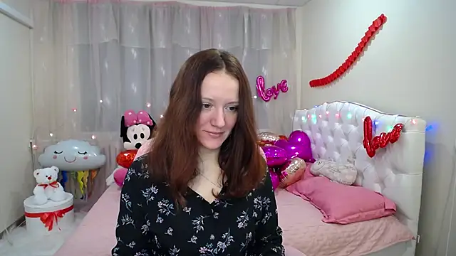 Snapshot of BarbaraStily chatting on 01-31-25, 08:32 BarbaraStily online show from 01-31-25, 08:32