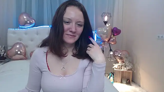 Snapshot of BarbaraStily chatting on 02-14-25, 03:36 BarbaraStily online show from 02-14-25, 03:36