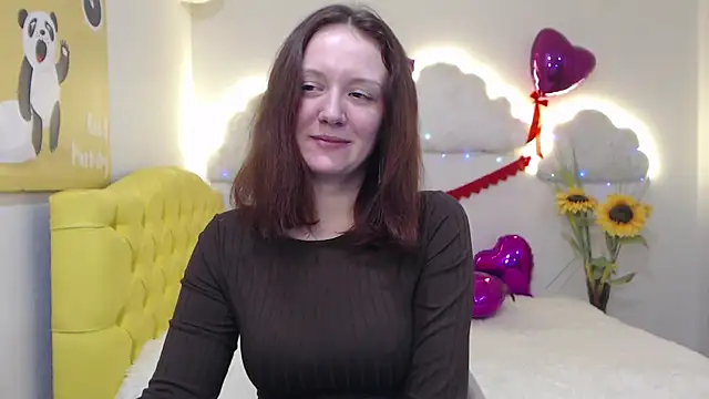 Snapshot of BarbaraStily chatting on 02-15-25, 11:50 BarbaraStily online show from 02-15-25, 11:50