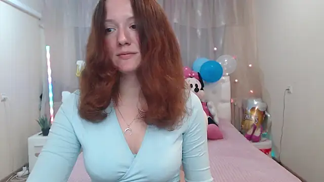 Snapshot of BarbaraStily chatting on 09-19-25, 08:05 BarbaraStily online show from 09-19-25, 08:05