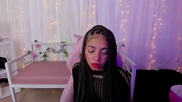 Abigail Wilson  online show from 02-19-25, 11:36