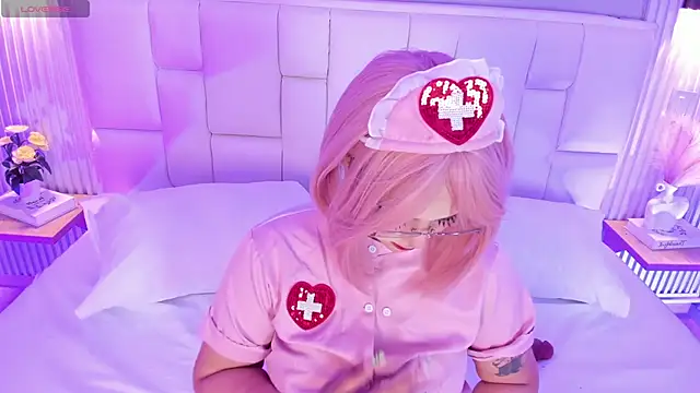 NanaOsaky online show from 04-24-26, 11:56