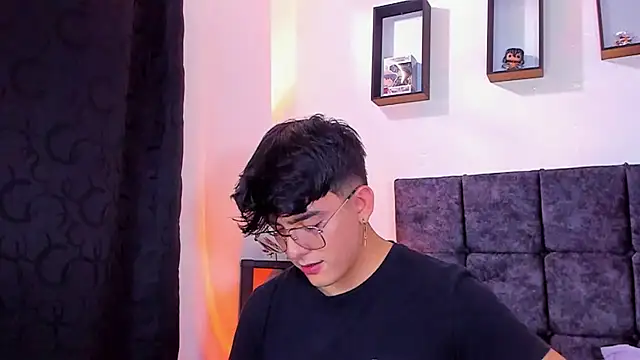 nolan twink1 online show from 10-08-25, 07:00