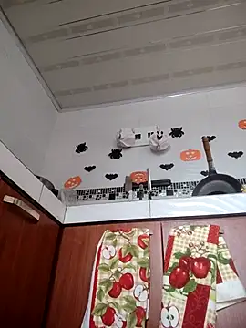 Snapshot of LaurenWelly_ chatting on 10-30-25, 09:48 LaurenWelly online show from 10-30-25, 09:48