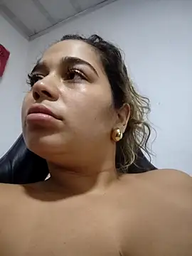 LaurenWelly  online show from 03-01-26, 12:01