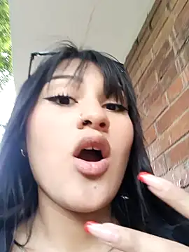 Snapshot of Nicky-7 chatting on 01-08-25, 05:59 Nicky-7 online show from 01-08-25, 05:59