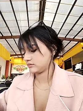 Snapshot of Nicky-7 chatting on 01-14-25, 05:45 Nicky-7 online show from 01-14-25, 05:45