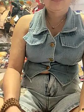 Cesywet online show from 09-26-25, 06:28