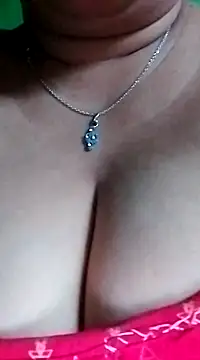 Snapshot of Rinki_Guptaa chatting on 01-08-25, 02:46 Rinki Guptaa online show from 01-08-25, 02:46