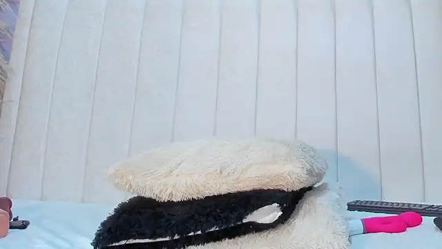 Paula-Brown1 online show from 02-14-25, 10:25