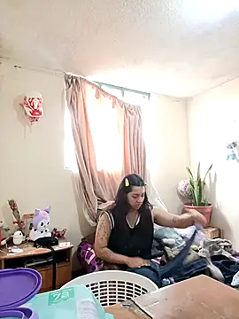 CORALINE GREYM online show from 09-29-25, 05:07