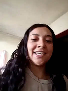 CORALINE GREYM online show from 10-22-25, 06:29