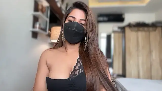 Hotty-Sana online show from 04-24-26, 04:59