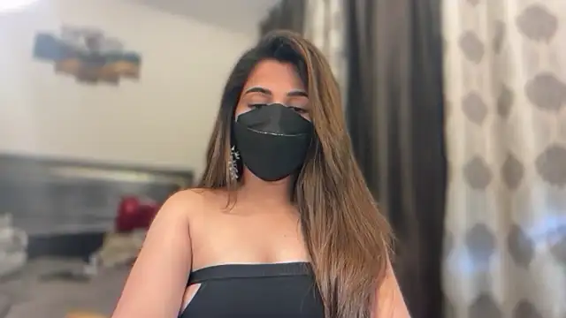 Hotty-Sana online show from 04-26-26, 05:32