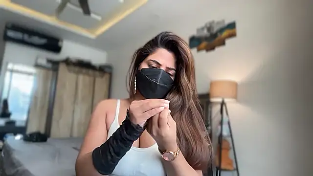 Hotty-Sana online show from 04-28-26, 04:28