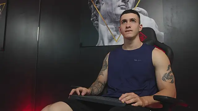 JacksonOlsenn online show from 11-24-25, 08:30