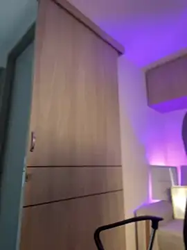 maddy bronw  online show from 01-13-25, 10:35