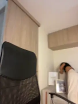 maddy bronw  online show from 01-14-25, 10:12