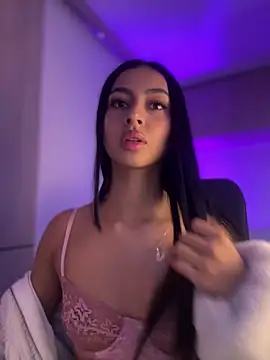 maddy bronw  online show from 01-20-25, 10:15