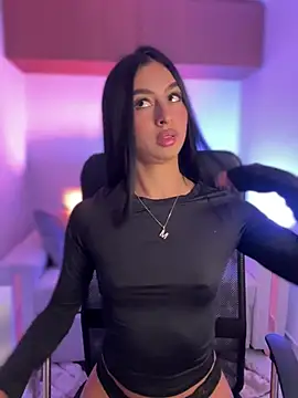 maddy bronw  online show from 01-29-25, 11:25