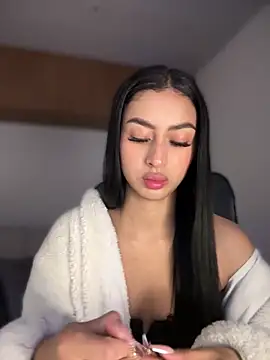 maddy bronw  online show from 03-09-25, 12:21