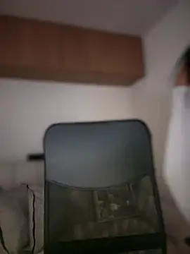 maddy bronw  online show from 03-22-25, 01:54