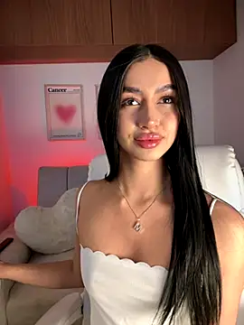 maddy bronw  online show from 09-21-25, 12:56