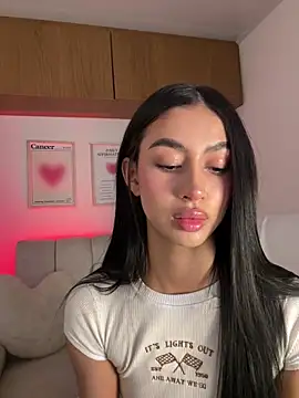 maddy bronw  online show from 09-22-25, 10:45