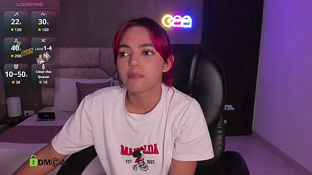 Cristal  adams online show from 09-19-25, 12:39