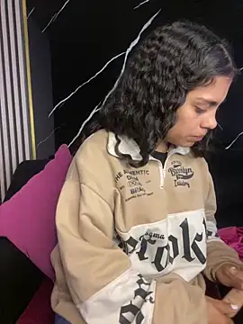 NINA 18 YEARS online show from 03-20-25, 10:07