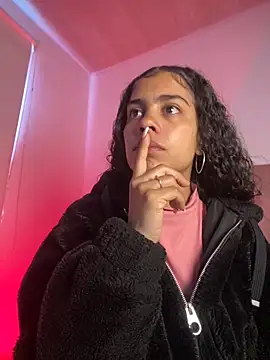 NINA 18 YEARS online show from 10-20-25, 04:07