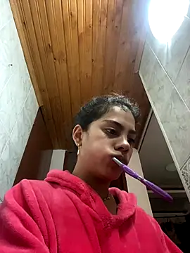 NINA 18 YEARS online show from 12-15-25, 07:29