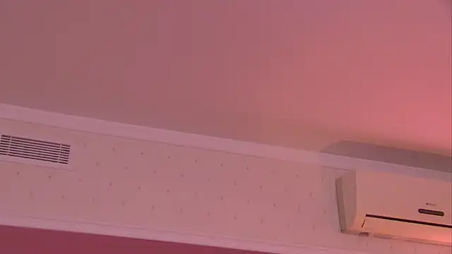 AngeliqueSkye online show from 02-20-25, 06:39