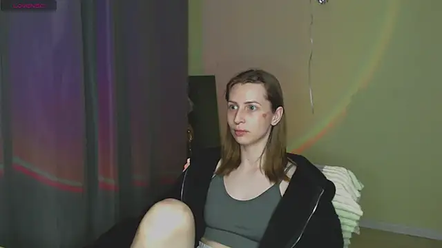 OaklynDobson online show from 09-25-25, 05:27