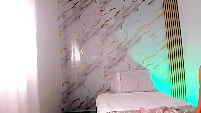 Snapshot of coralcarter1 chatting on 11-13-25, 02:49 coralcarter1 online show from 11-13-25, 02:49